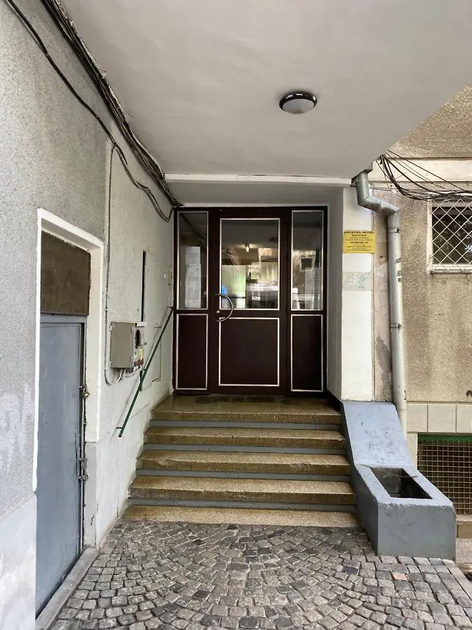 Oldtown Den Apartment Bucharest
